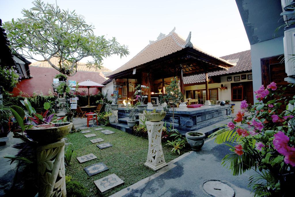 Radha Homestay Sanur Buitenkant foto